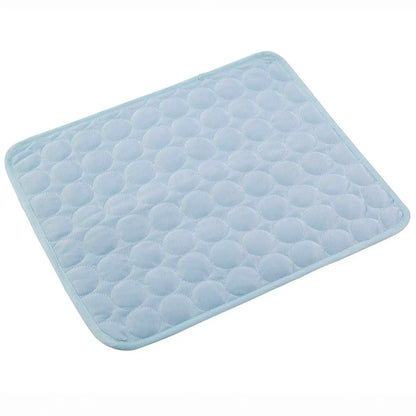 2026 Ice Silk Cooling Dog Bed - Non-Slip, Machine Washable Summer Comfort Mat for Pets of All Sizes