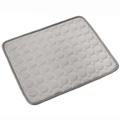 2026 Ice Silk Cooling Dog Bed - Non-Slip, Machine Washable Summer Comfort Mat for Pets of All Sizes